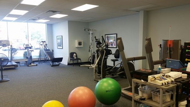 physical therapists crestwood
