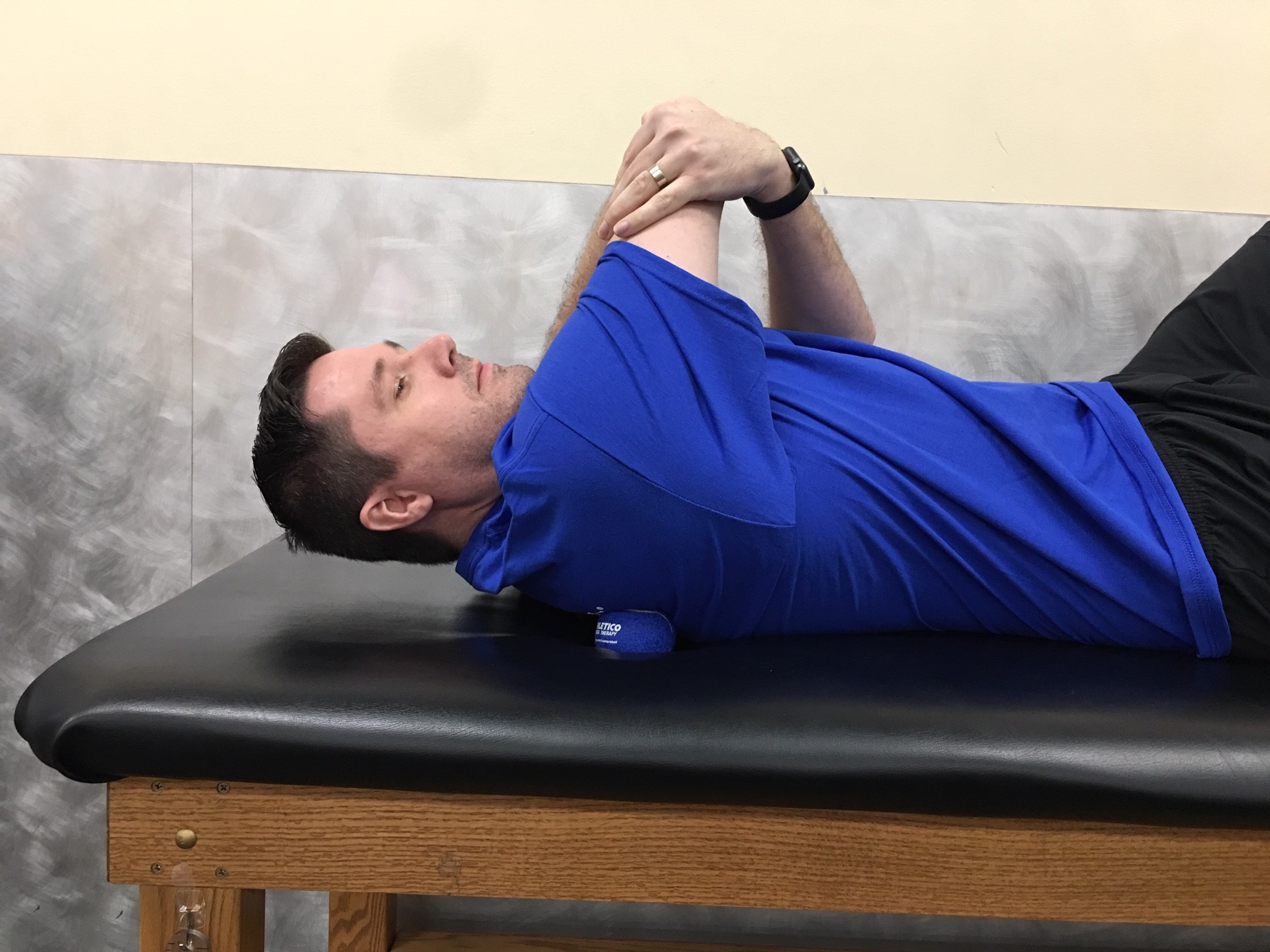 Neck Control Roller Relief Fatigue Massage Blue