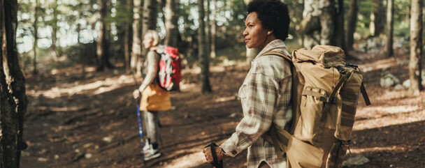 Tips for Hiking with Knee Arthritis - Athletico